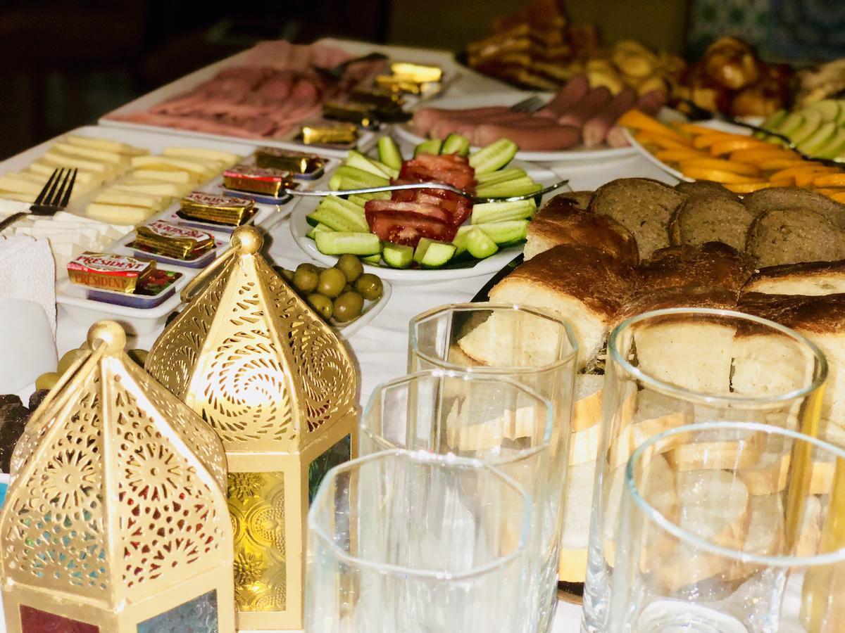 Sahil Inn Hotel Баку Екстериор снимка